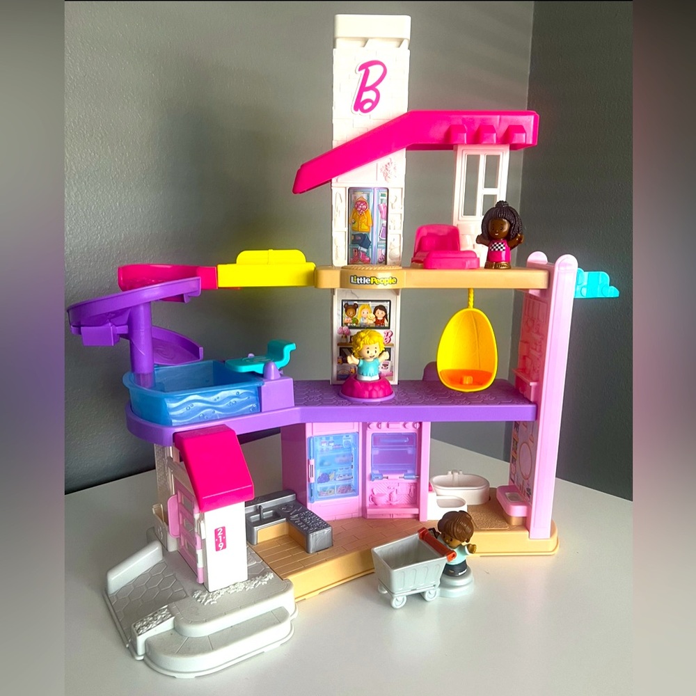 Fisher Price Little People Barbie House